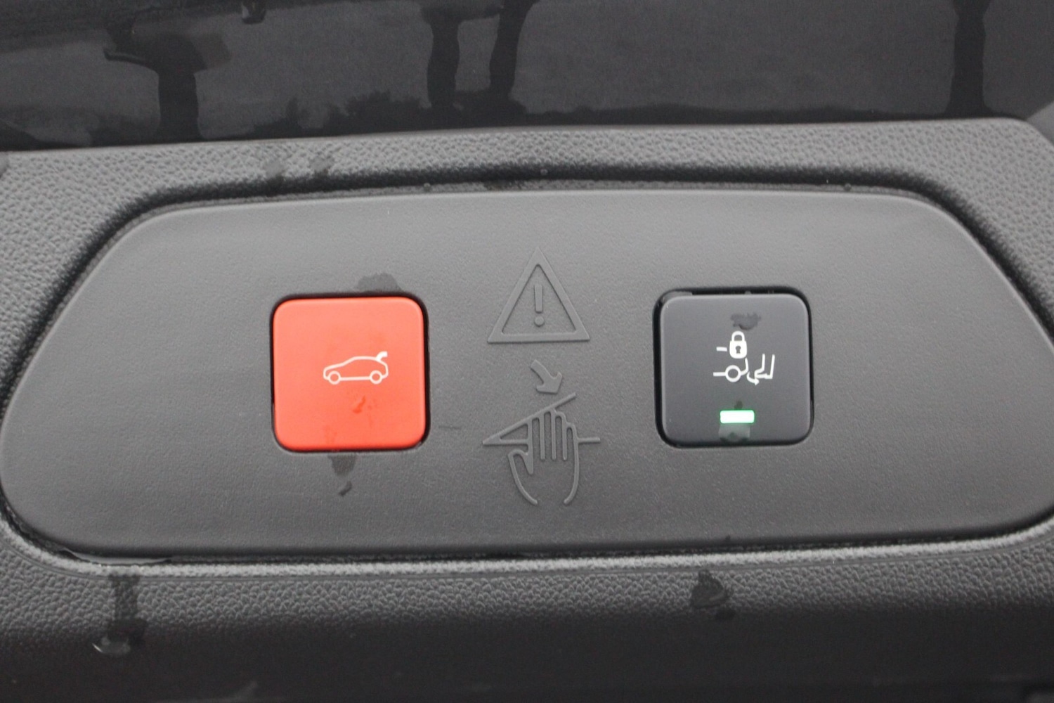 Used Vauxhall Grandland 2024 for sale - 76954196: Photo 32