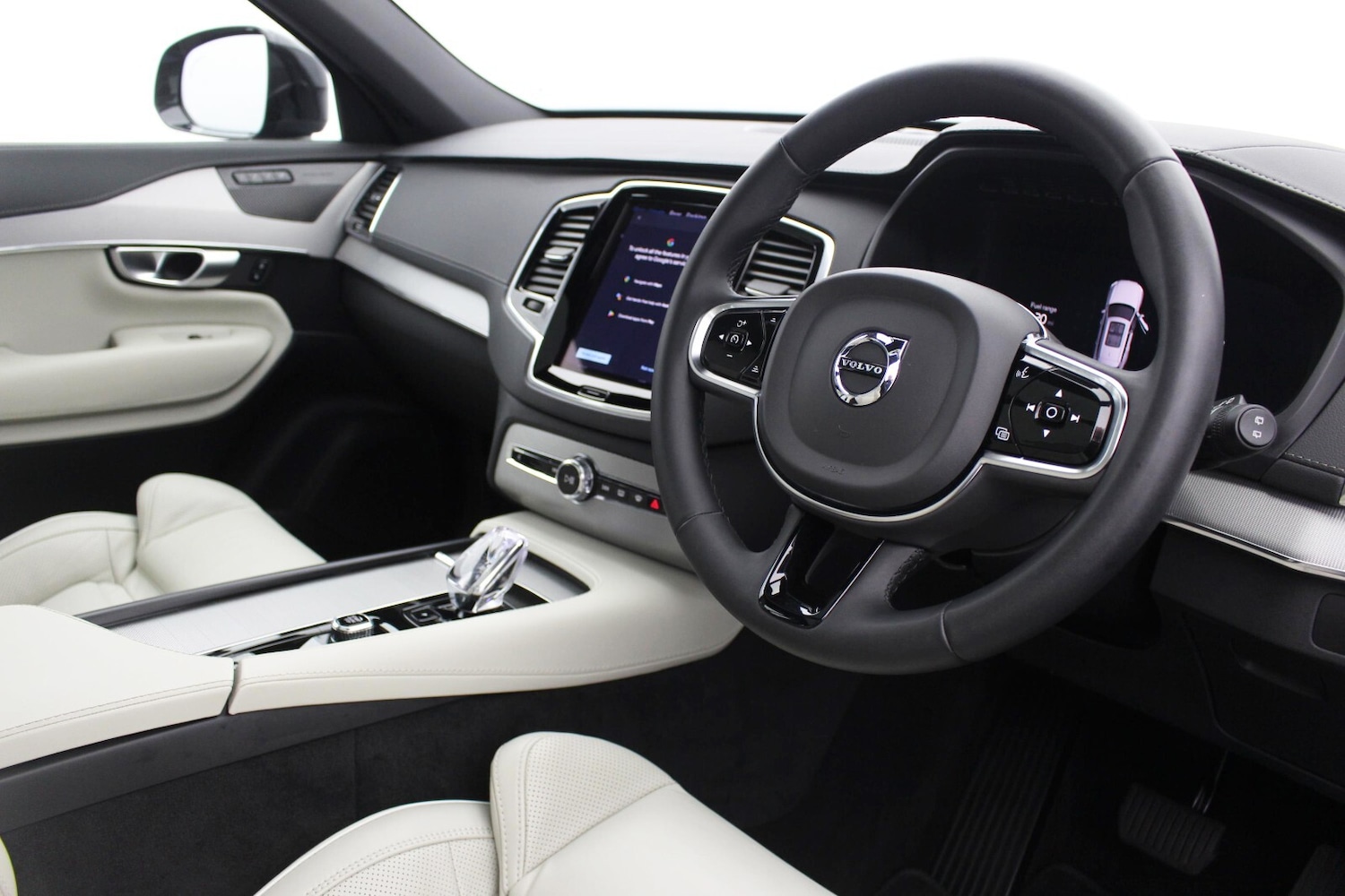 Used Volvo XC90 2023 for sale - 76479645: Photo 11