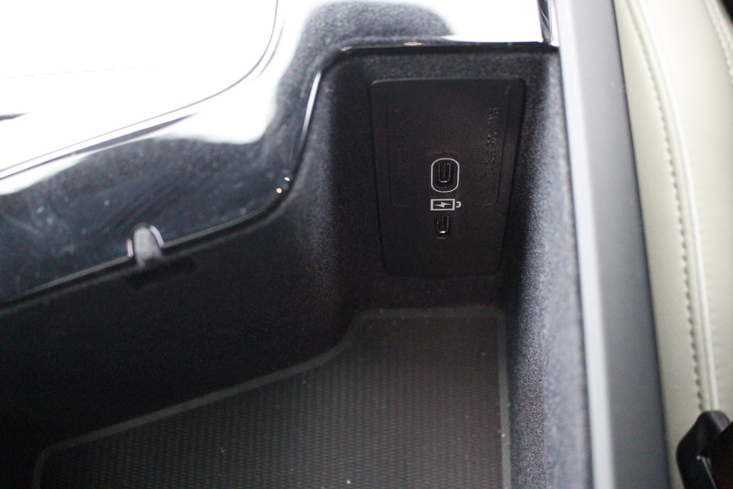 Used Volvo XC90 2023 for sale - 76479645: Photo 28