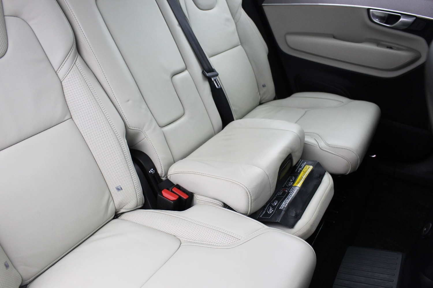 Used Volvo XC90 2023 for sale - 76479645: Photo 38