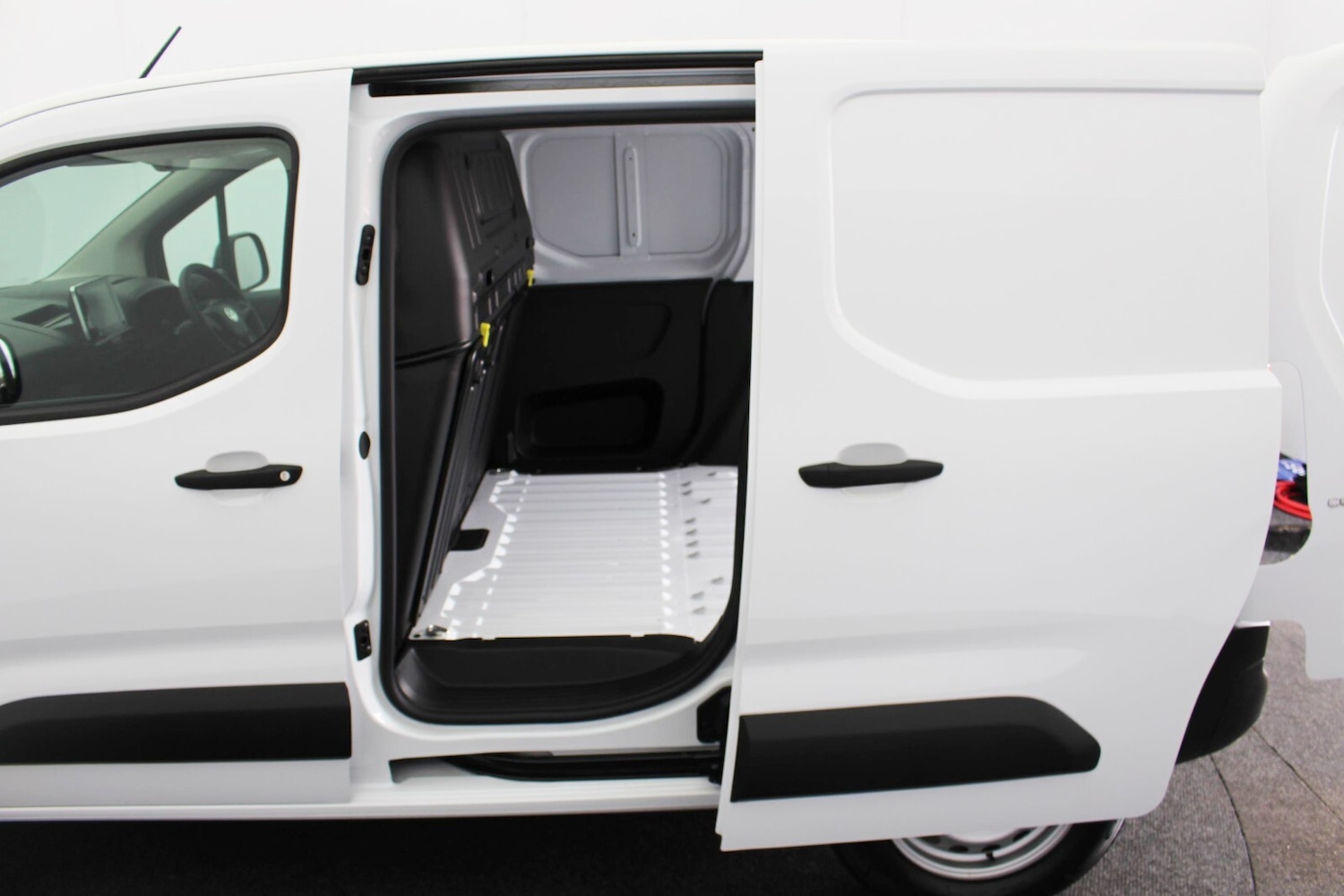 Used Vauxhall Combo 2024 for sale - 76254950: Photo 11