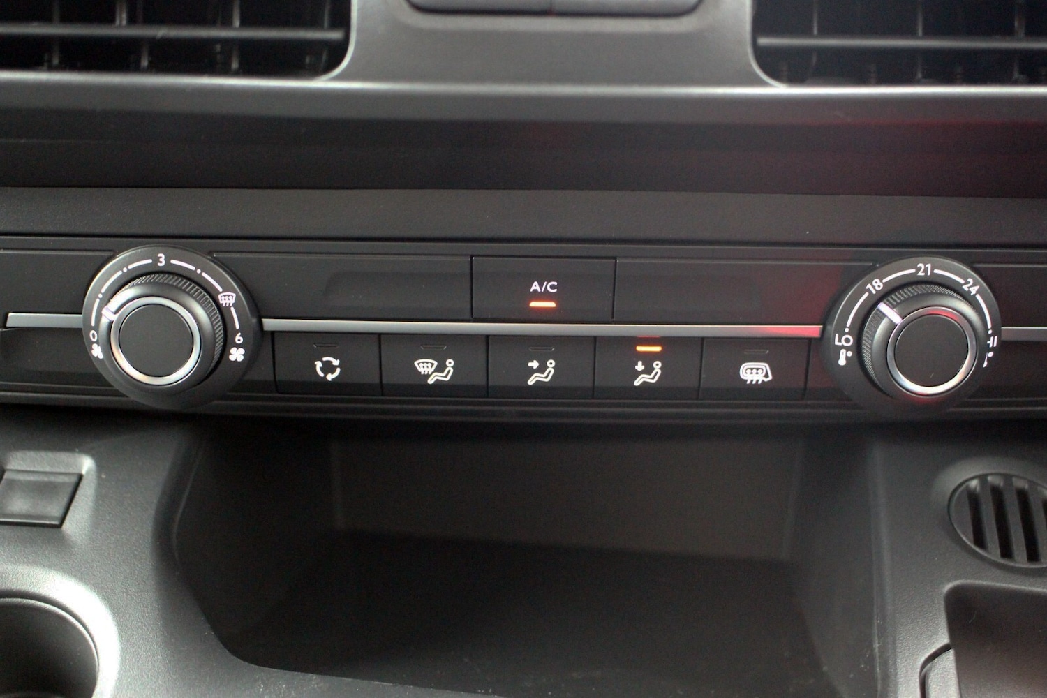 Used Vauxhall Combo 2024 for sale - 76254950: Photo 17