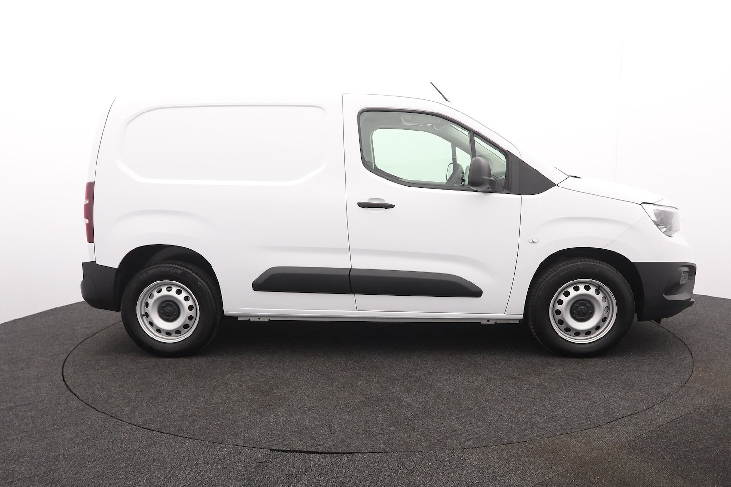 Used Vauxhall Combo 2024 for sale - 76254950: Photo 34