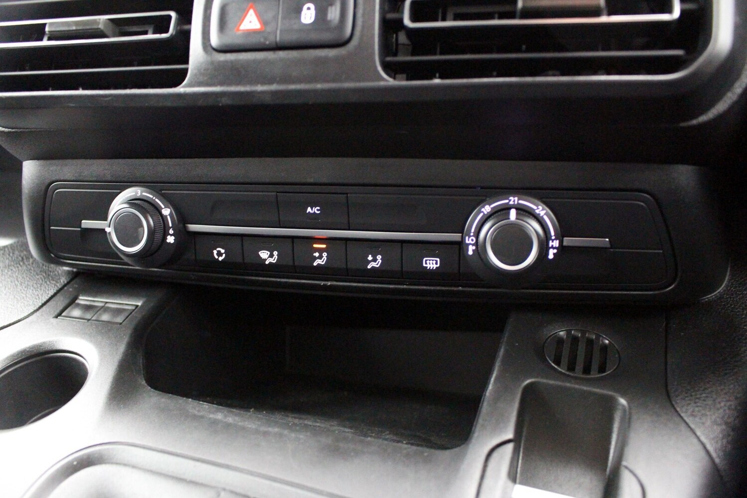 Used Vauxhall Combo Life 2021 for sale - 77934239: Photo 14