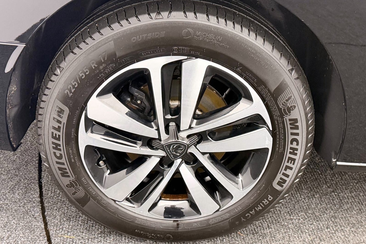 Used Peugeot Traveller 2024 for sale - 77205663: Photo 50