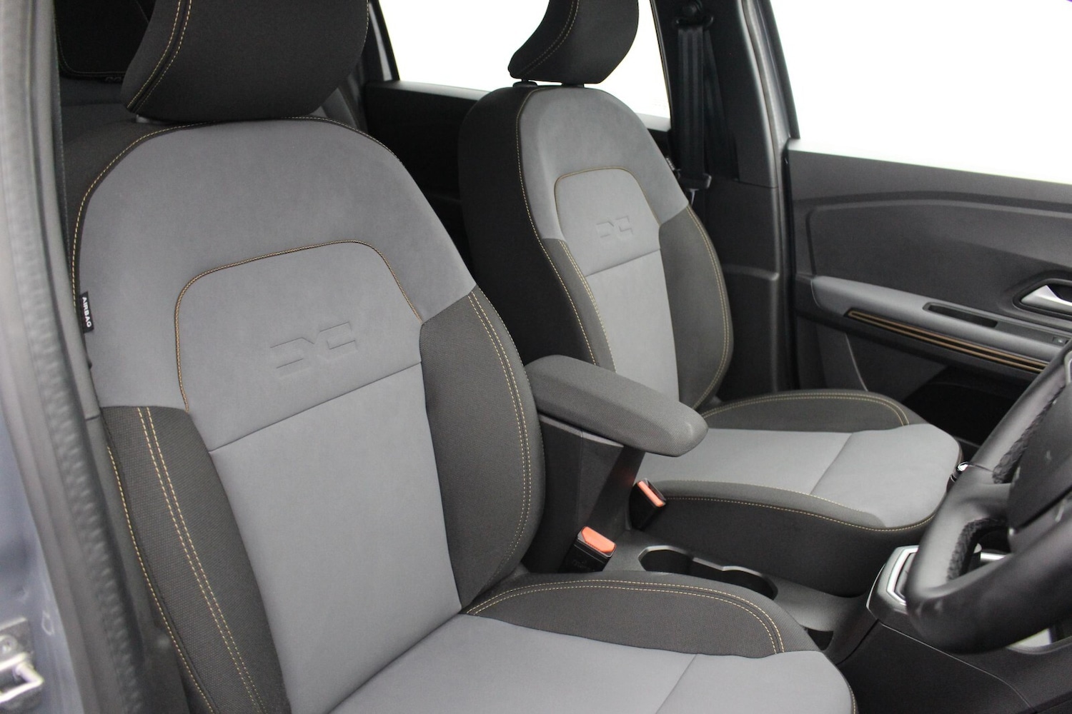 Used Dacia Jogger 2024 for sale - 76501585: Photo 8