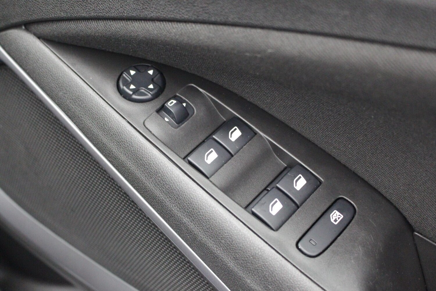 Used Vauxhall Crossland 2021 for sale - 76533677: Photo 15