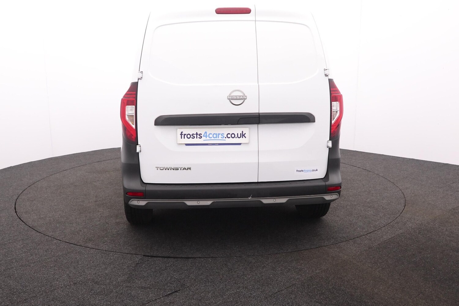 Used Nissan Other 2023 for sale - 77885344: Photo 4