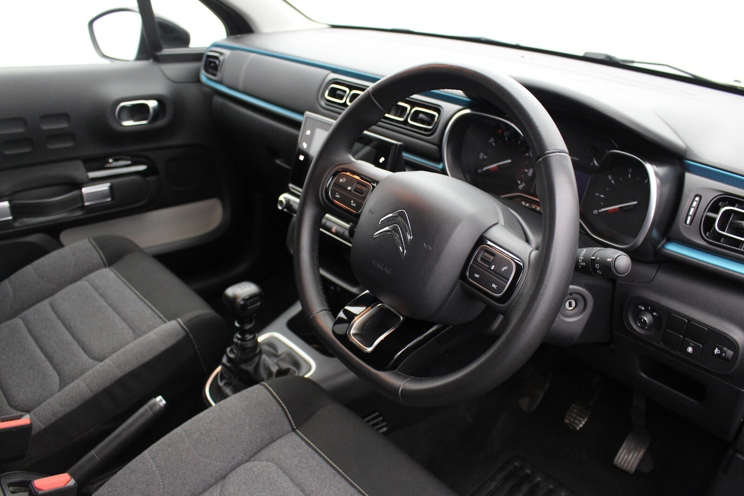 Used Citroen C3 2023 for sale - 76614824: Photo 11