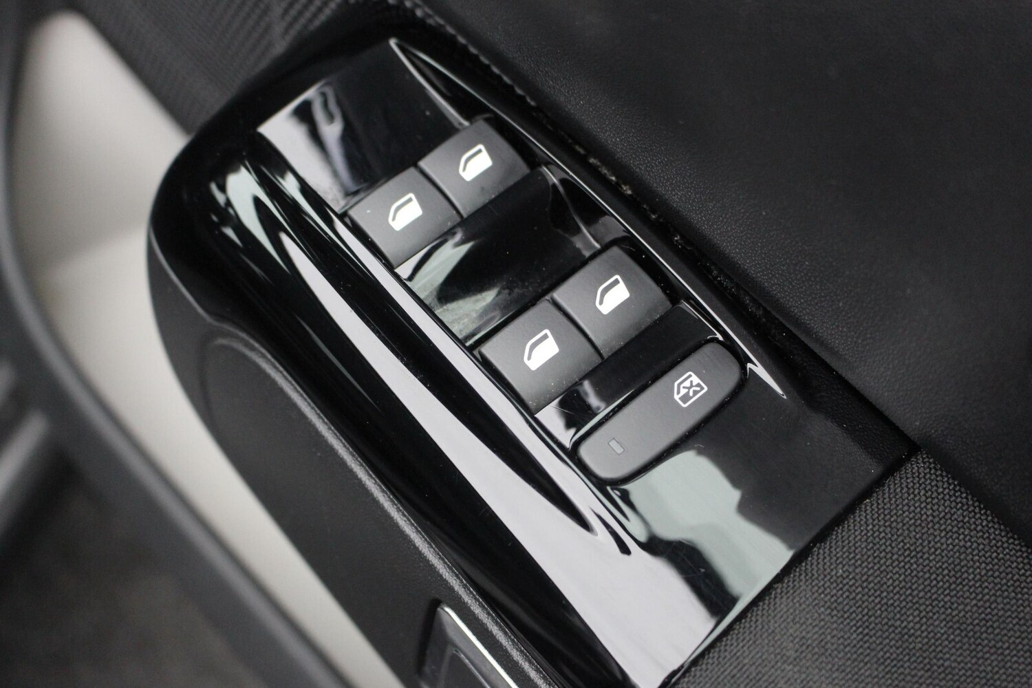 Used Citroen C3 2023 for sale - 76614824: Photo 19