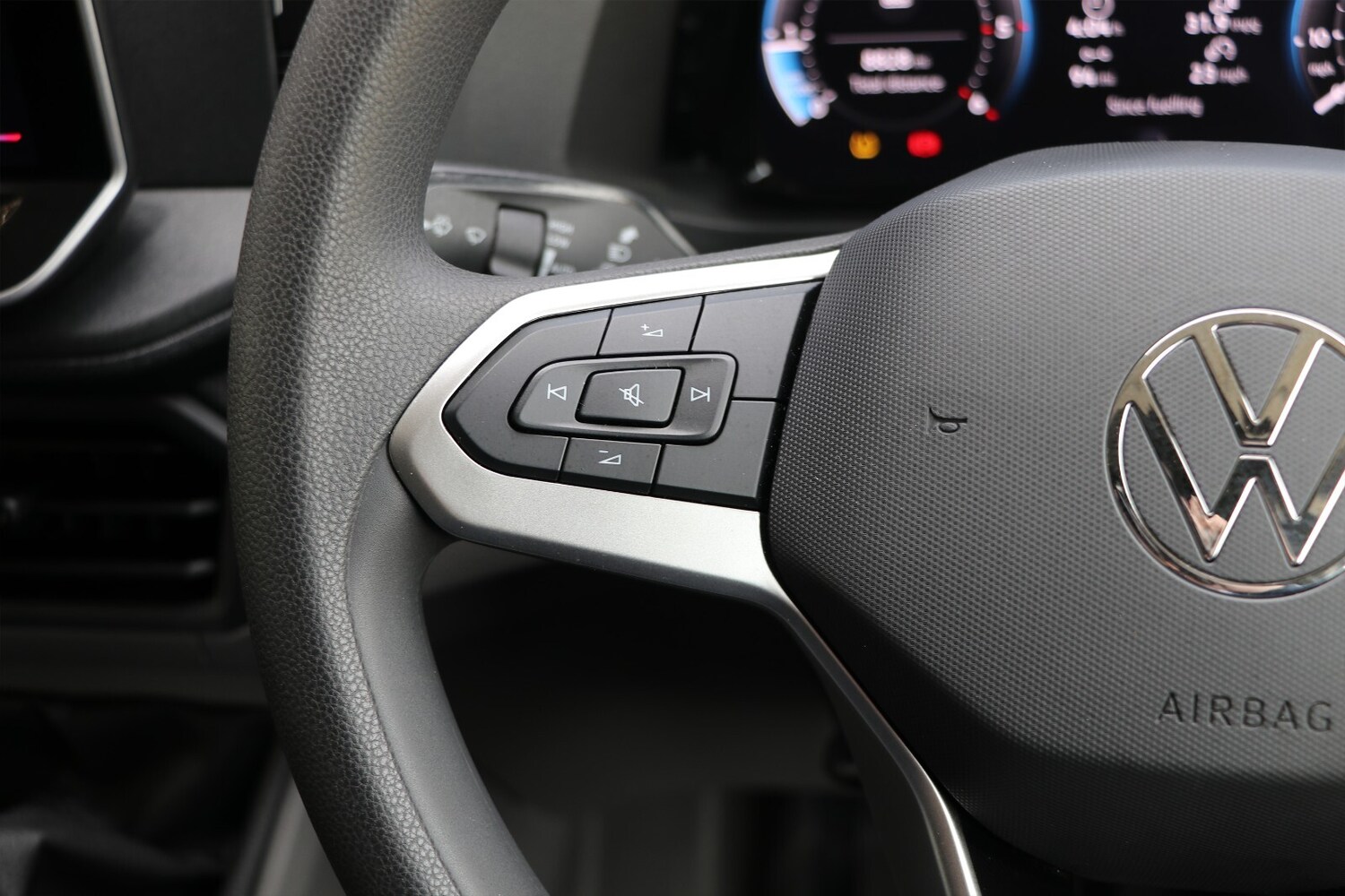 Used Volkswagen Crafter 2024 for sale - 76302427: Photo 23