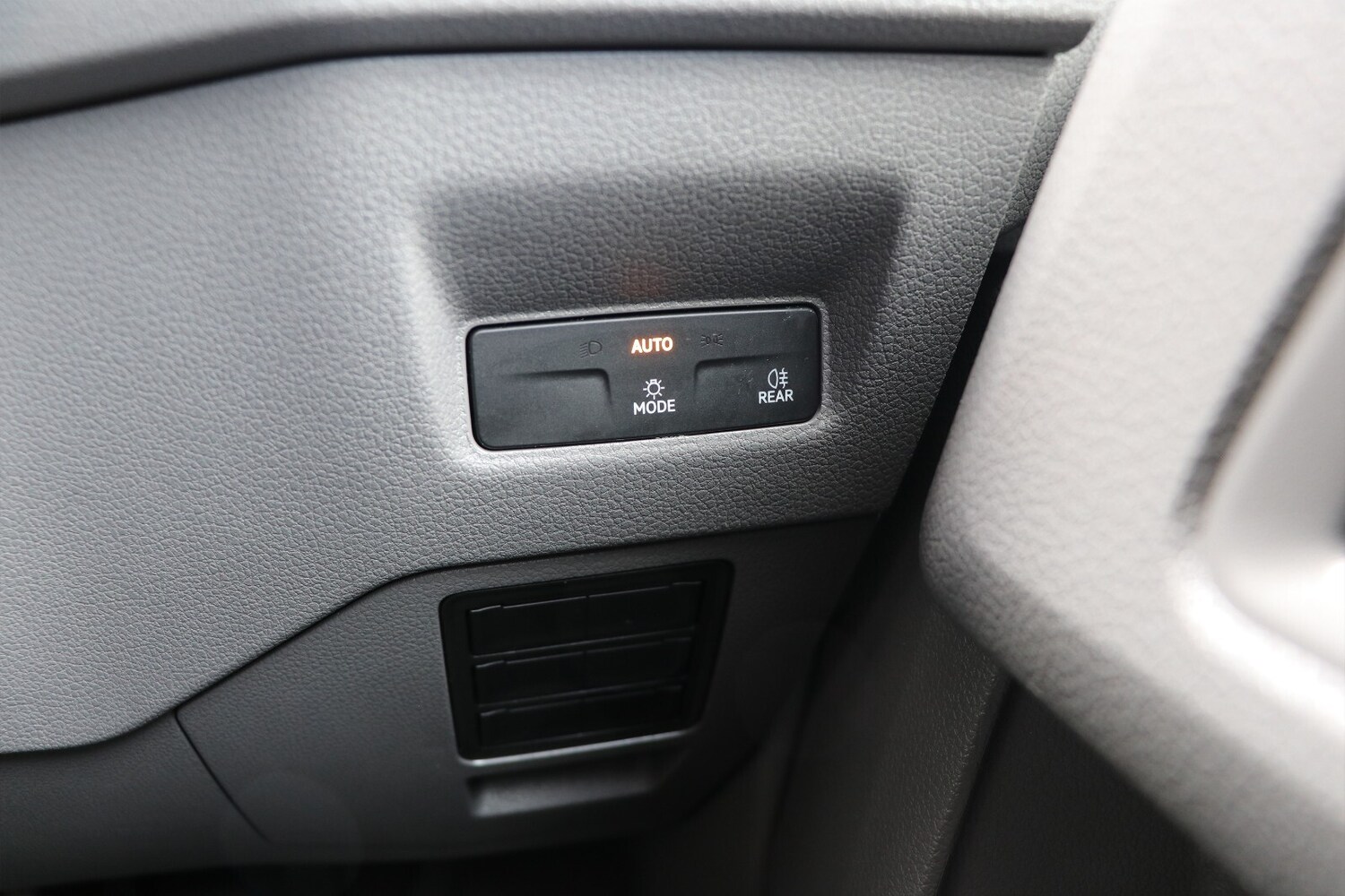 Used Volkswagen Crafter 2024 for sale - 76302427: Photo 31