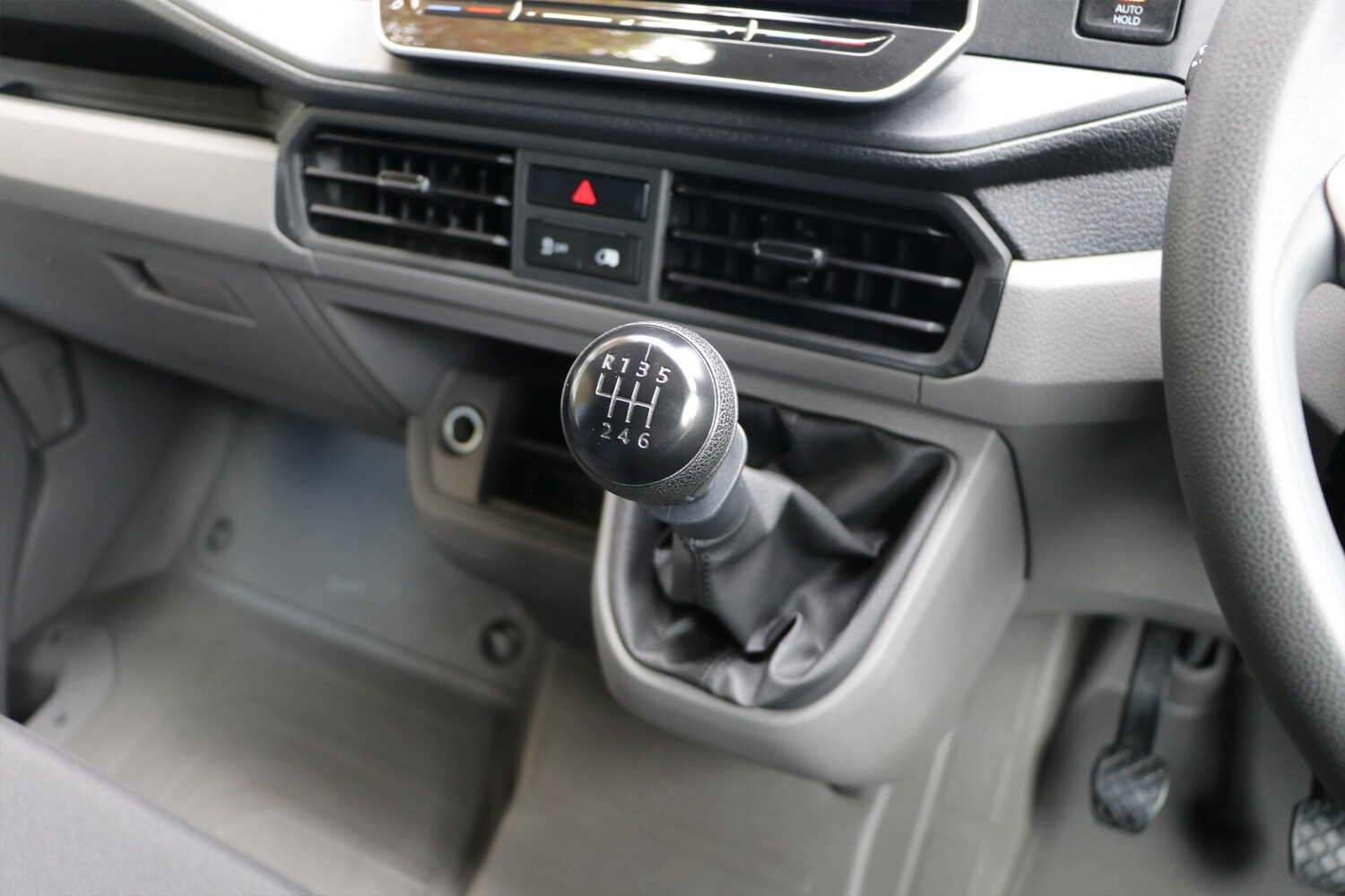 Used Volkswagen Crafter 2024 for sale - 76302427: Photo 33