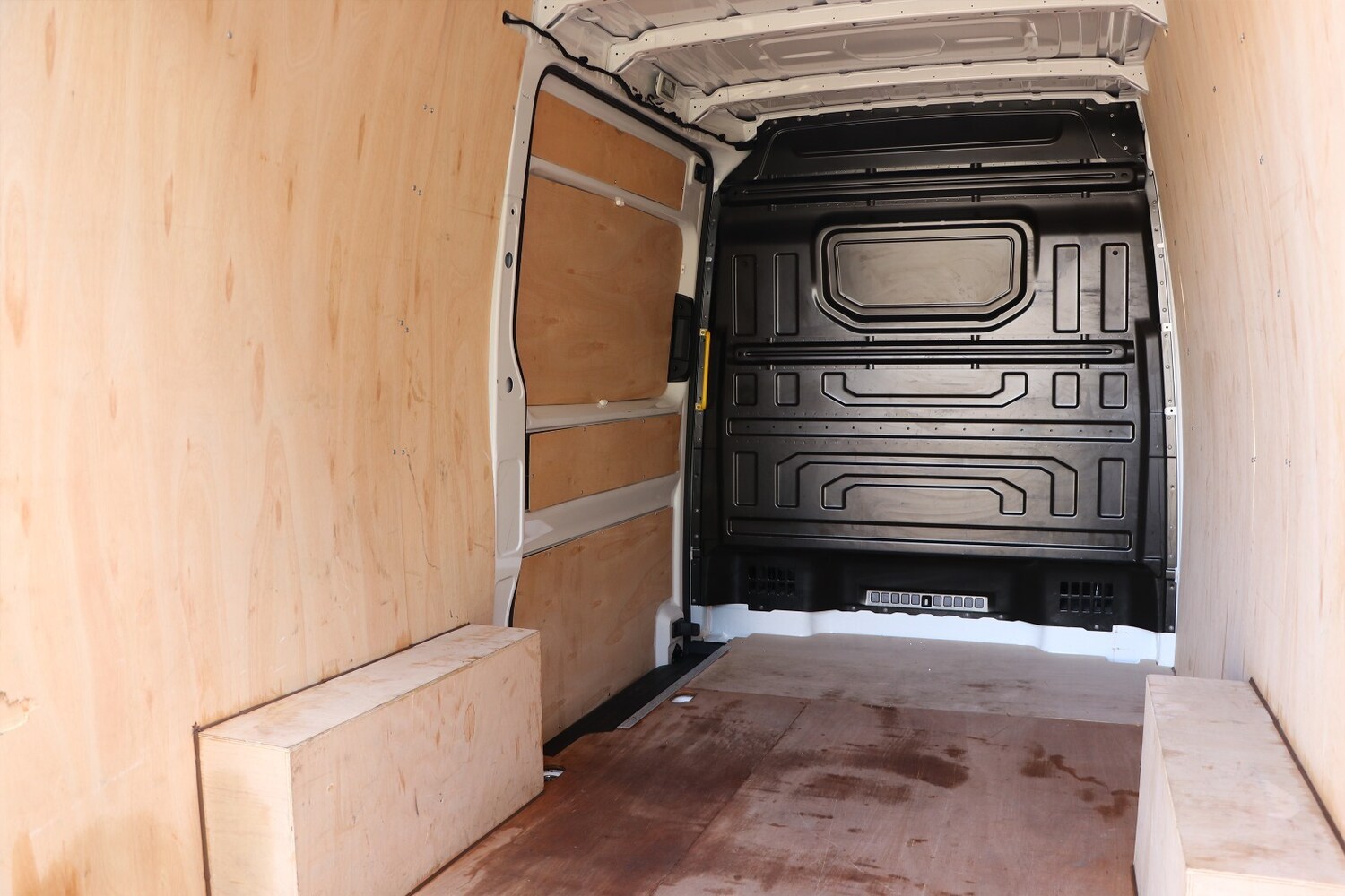 Used Volkswagen Crafter 2024 for sale - 76302427: Photo 8