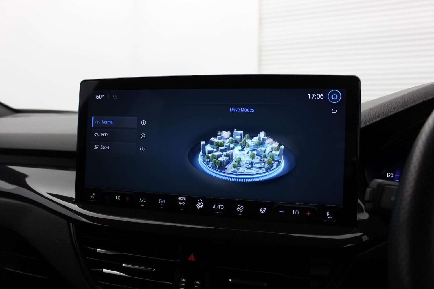 Used Ford Focus 2022 for sale - 77105844: Photo 16