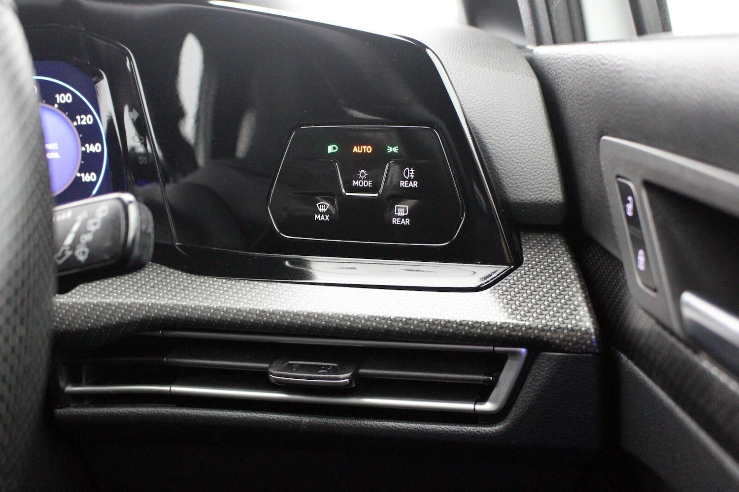 Used Volkswagen Golf 2021 for sale - 77449643: Photo 27