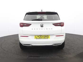 Used Vauxhall Grandland 2023 for sale - 79875000: Photo