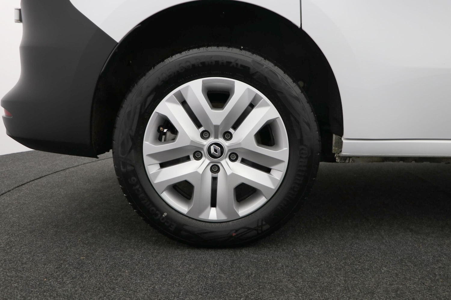 Used Renault Kangoo 2024 for sale - 77717888: Photo 39