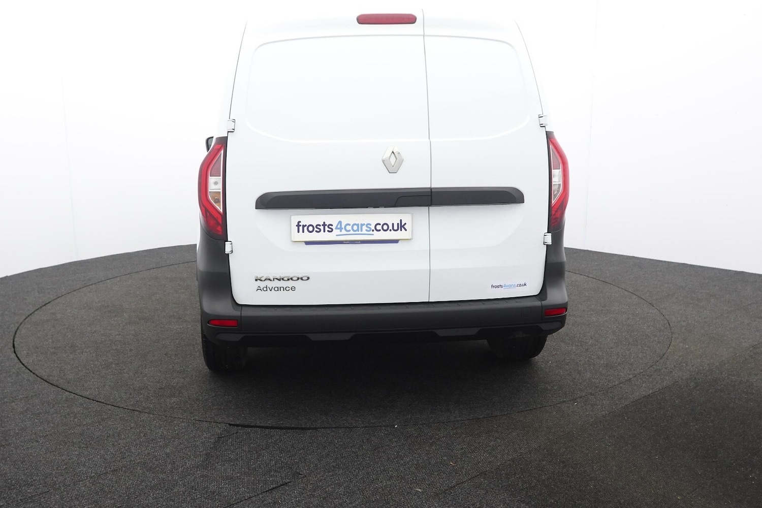 Used Renault Kangoo 2024 for sale - 77717888: Photo 4