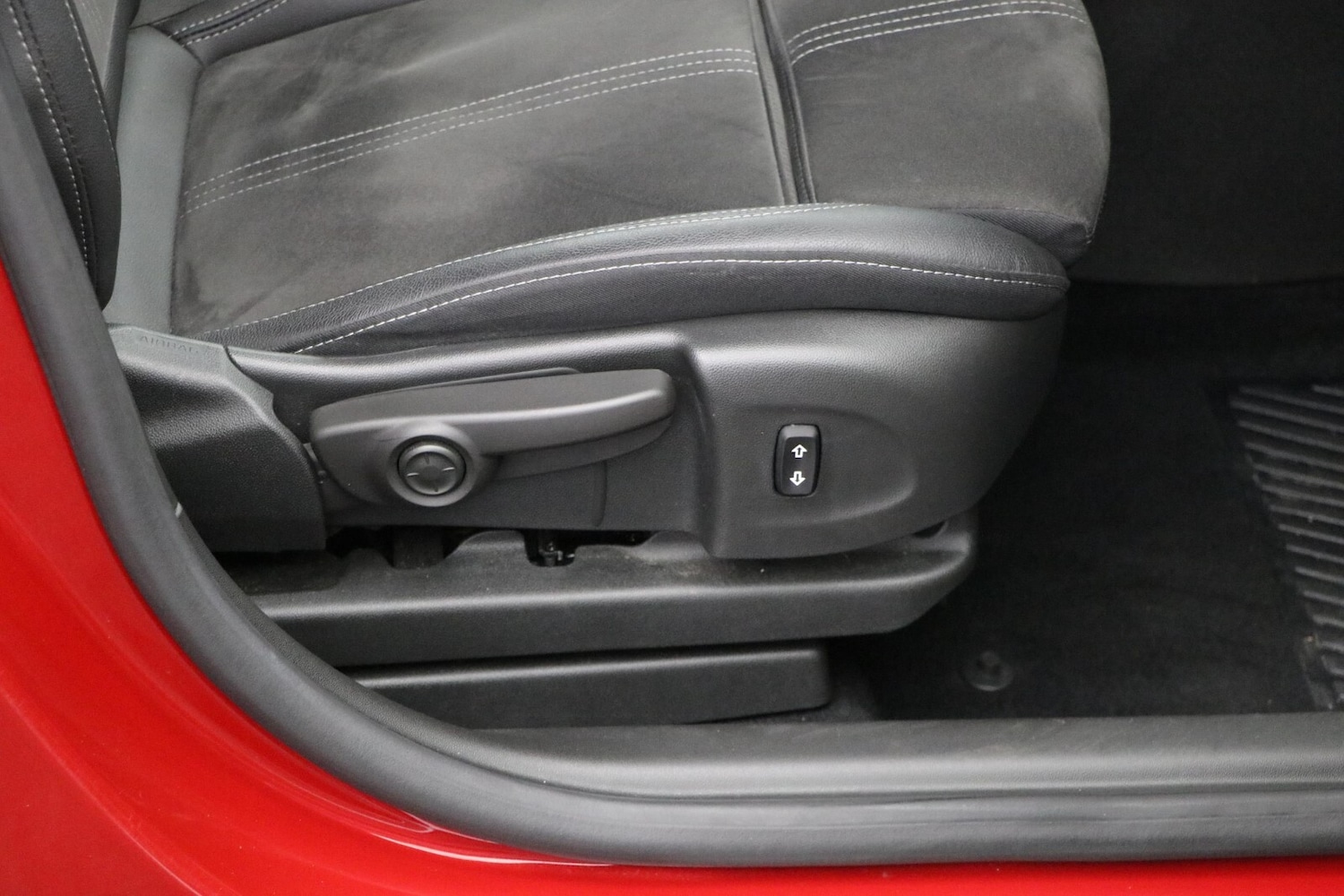 Used Vauxhall Crossland 2022 for sale - 77420363: Photo 25