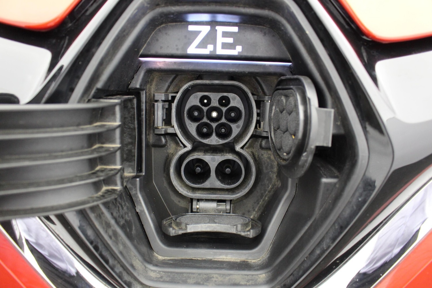 Used Renault Zoe 2021 for sale - 76434677: Photo 6