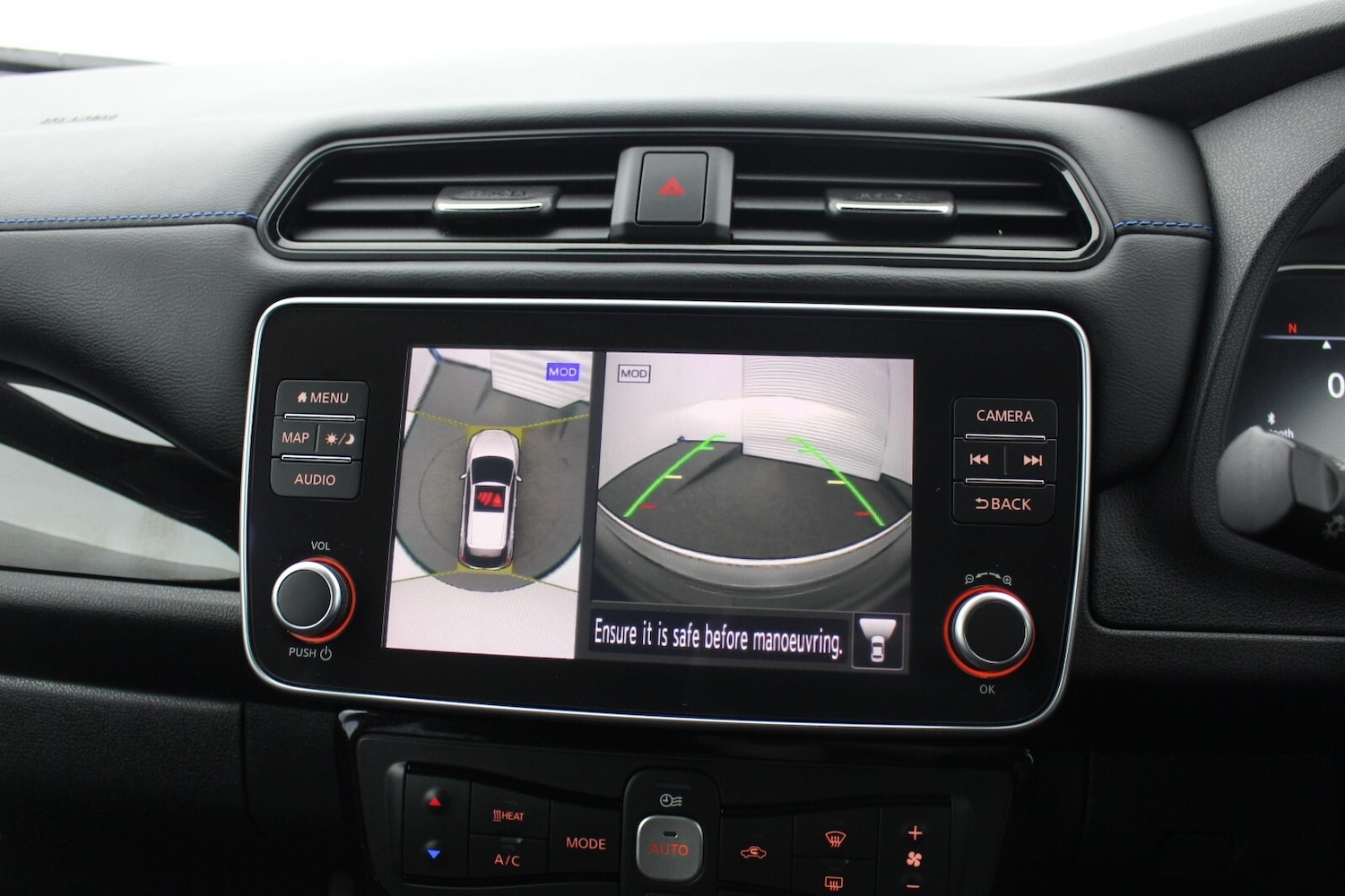 Used Nissan Leaf 2022 for sale - 76366454: Photo 11