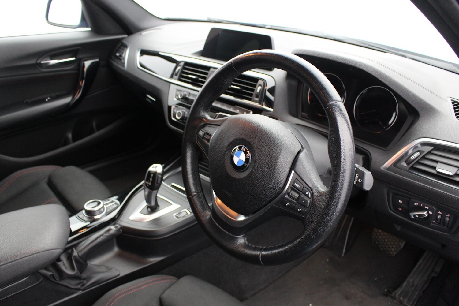 Used BMW 1 Series 2018 for sale - 76660751: Photo 10
