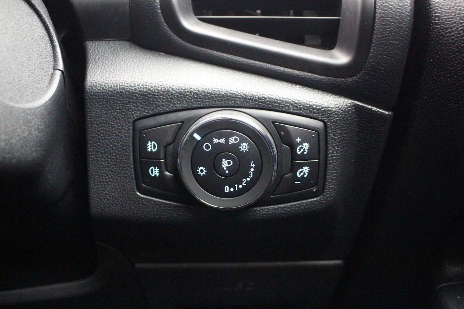 Used Ford Ecosport 2021 for sale - 77762702: Photo 23