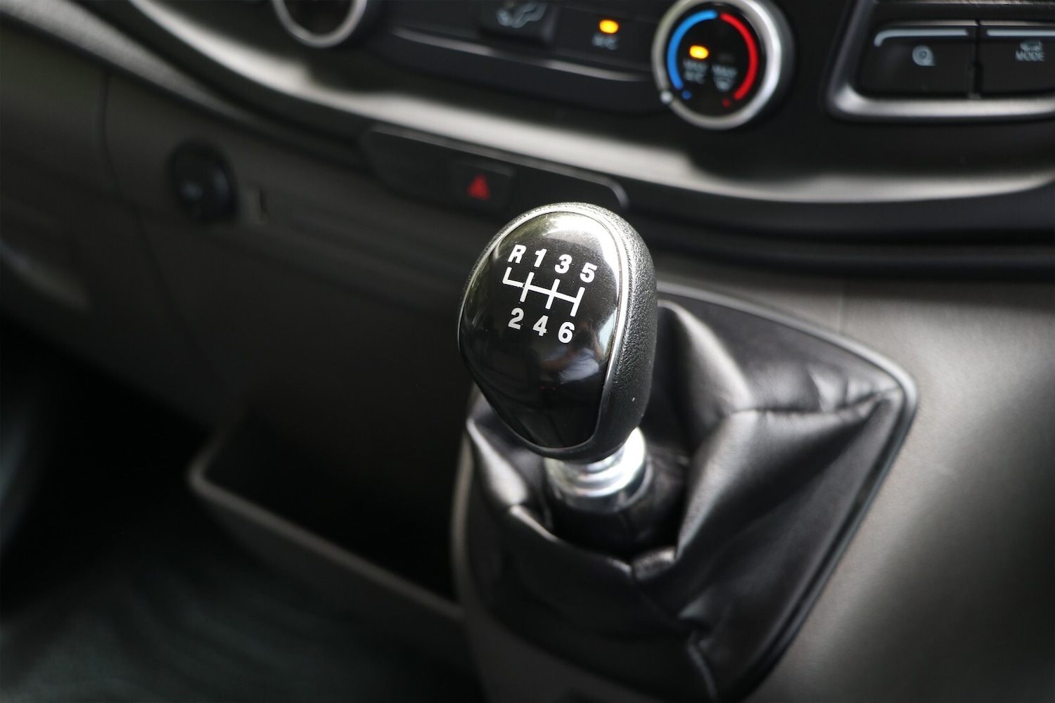 Used Ford Transit 2023 for sale - 75648498: Photo 28