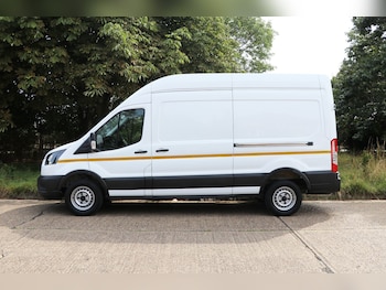 Used Ford Transit 2023 for sale - 75648498: Photo 2