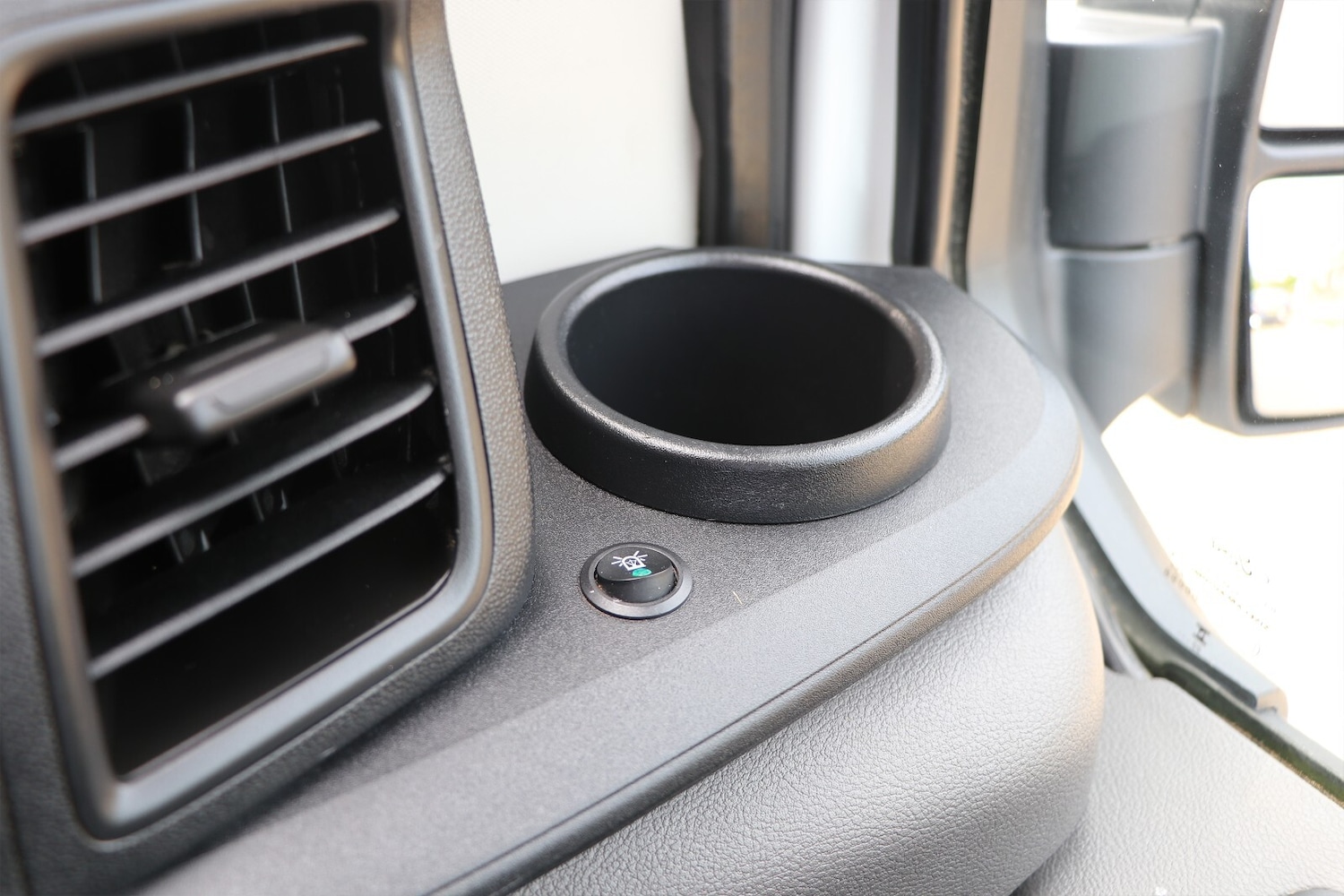 Used Ford Transit 2023 for sale - 75648498: Photo 32