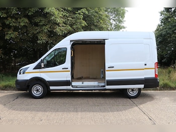 Used Ford Transit 2023 for sale - 75648498: Photo 3