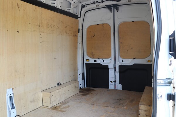 Used Ford Transit 2023 for sale - 75648498: Photo 7