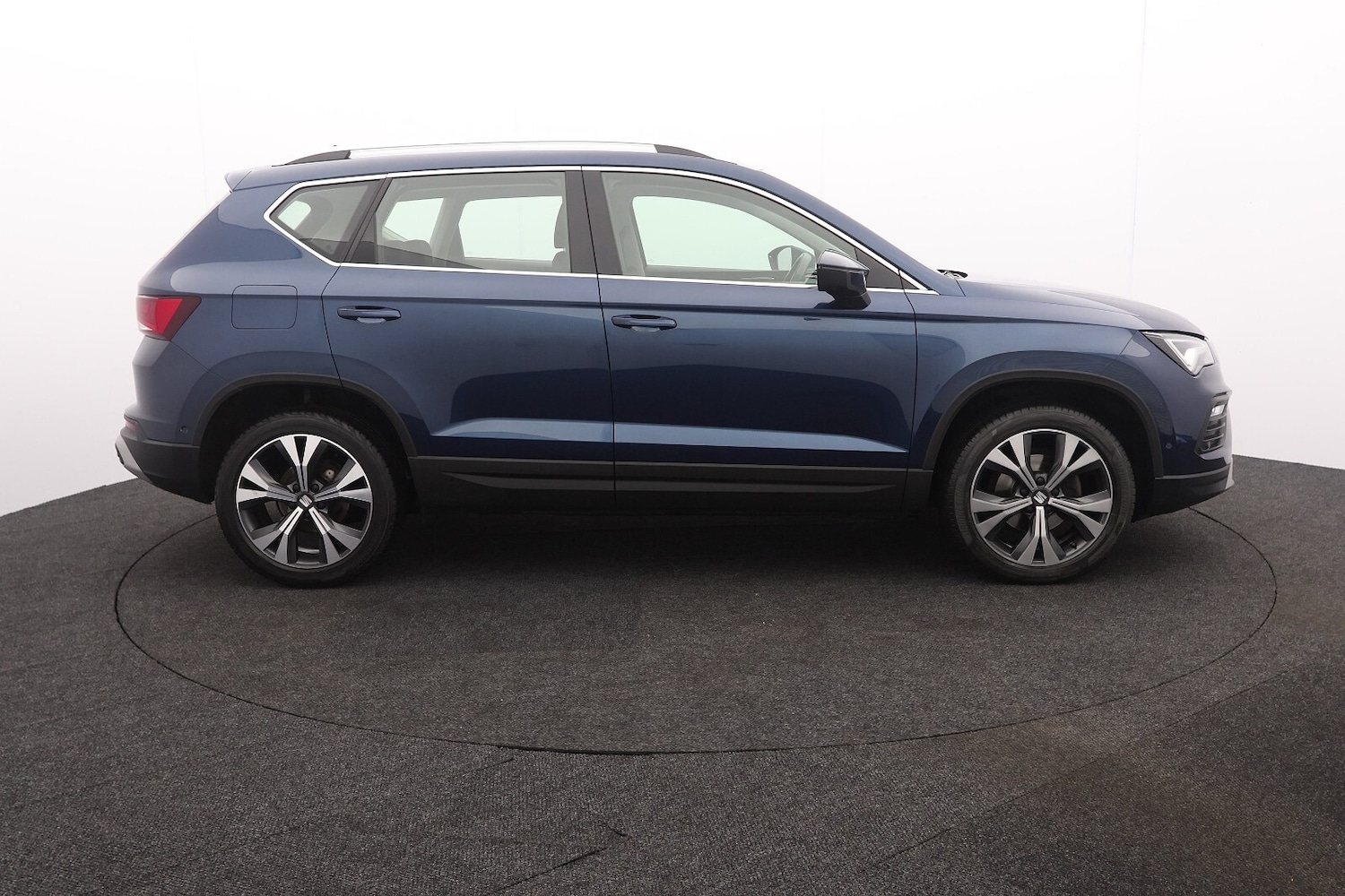 Used SEAT Ateca 2023 for sale - 76847054: Photo 2
