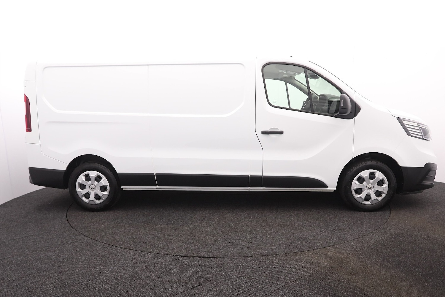 Used Renault Trafic 2024 for sale - 77917959: Photo 36