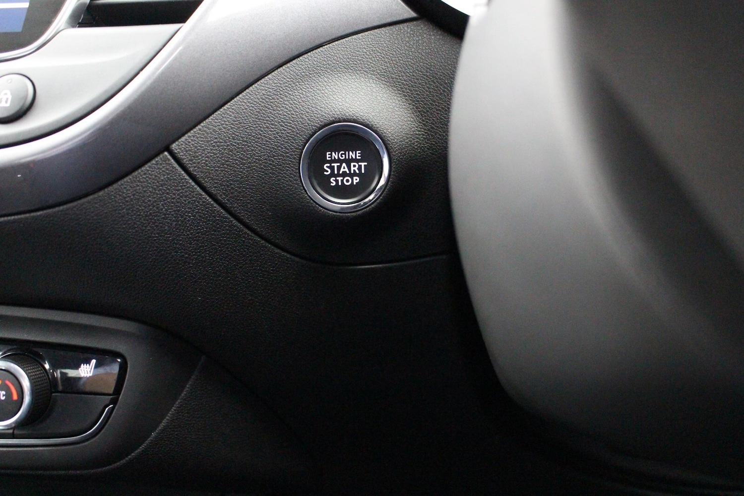 Used Vauxhall Crossland 2022 for sale - 76507603: Photo 25