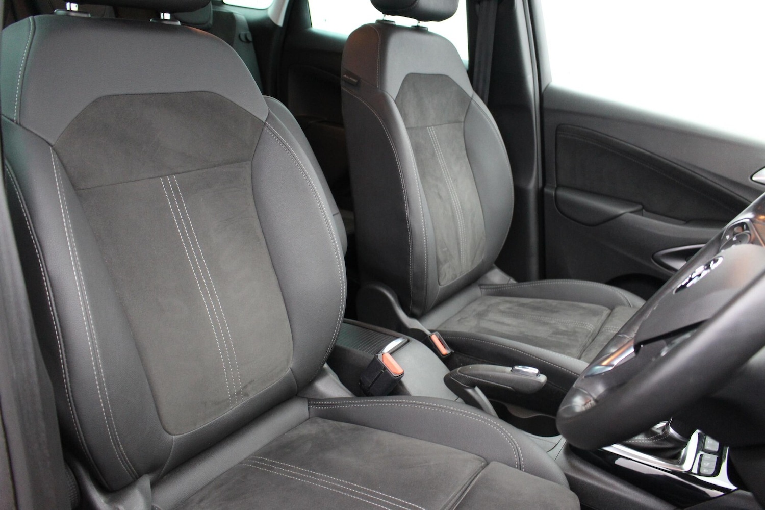 Used Vauxhall Crossland 2022 for sale - 76507603: Photo 8