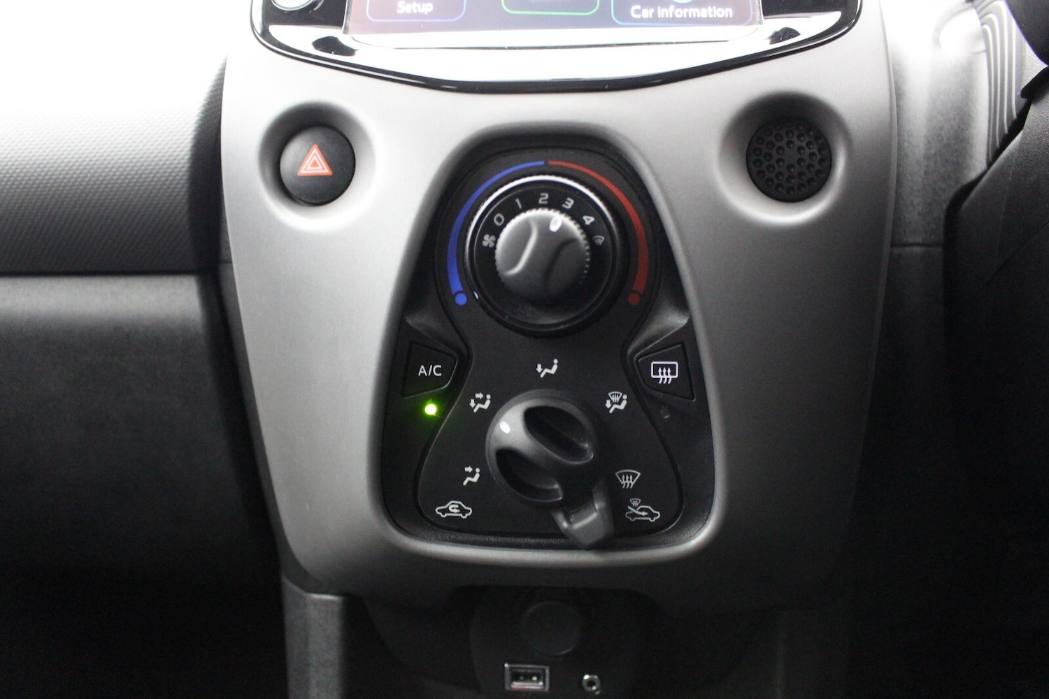 Used Peugeot 108 2019 for sale - 76501458: Photo 12