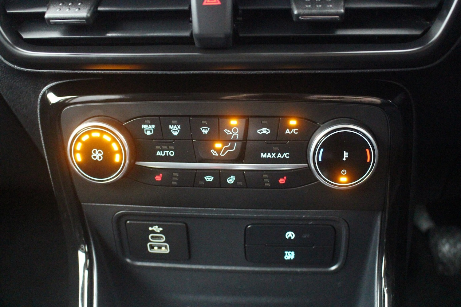 Used Ford Ecosport 2022 for sale - 76894581: Photo 15