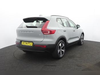 Used Volvo XC40 2025 for sale - 79503034: Photo