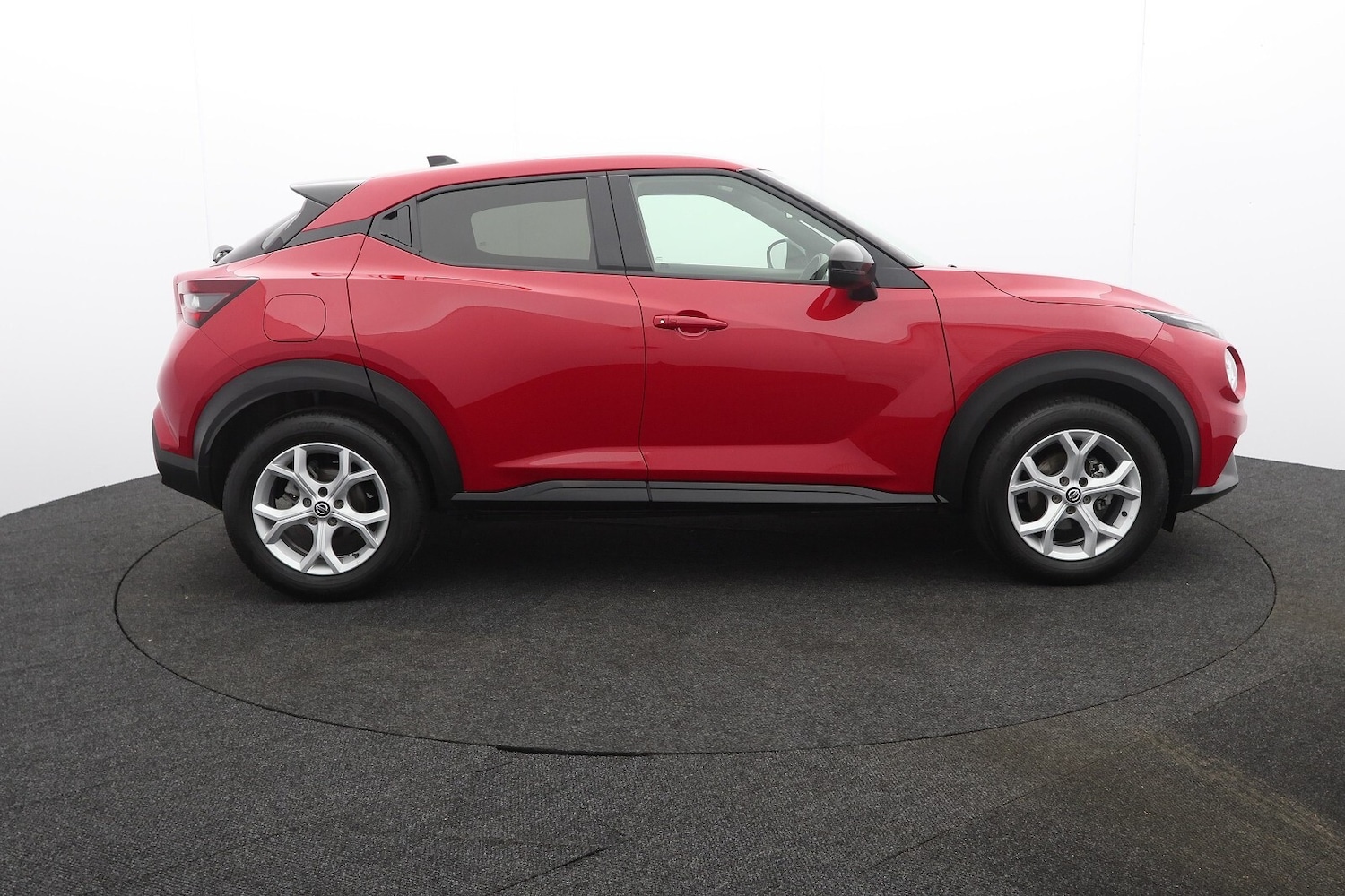 Used Nissan Juke 2021 for sale - 77151432: Photo 2