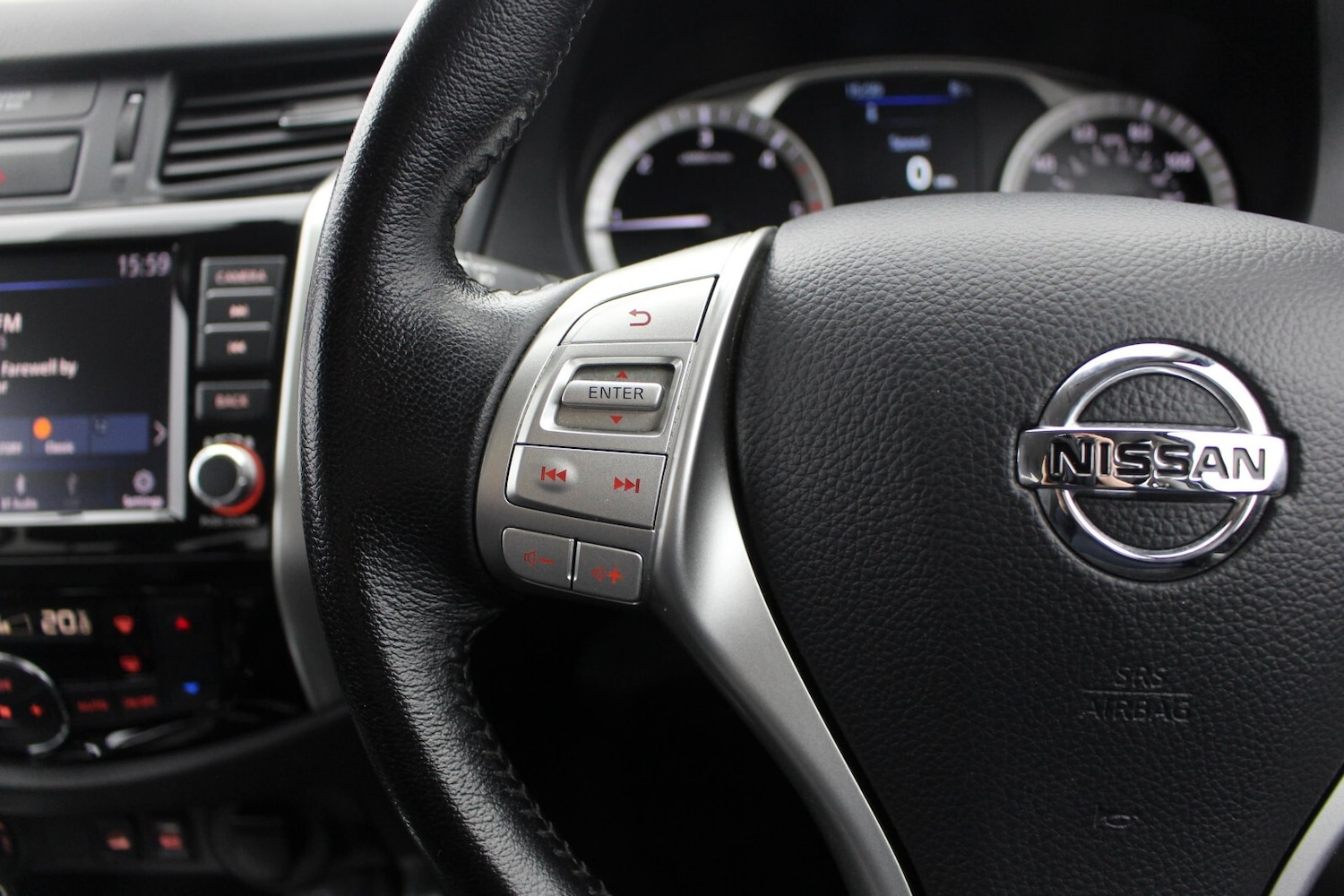 Used Nissan Navara 2021 for sale - 77063275: Photo 22