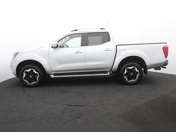 Used Nissan Navara 2021 for sale - 77063275: Photo