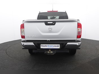 Used Nissan Navara 2021 for sale - 77063275: Photo