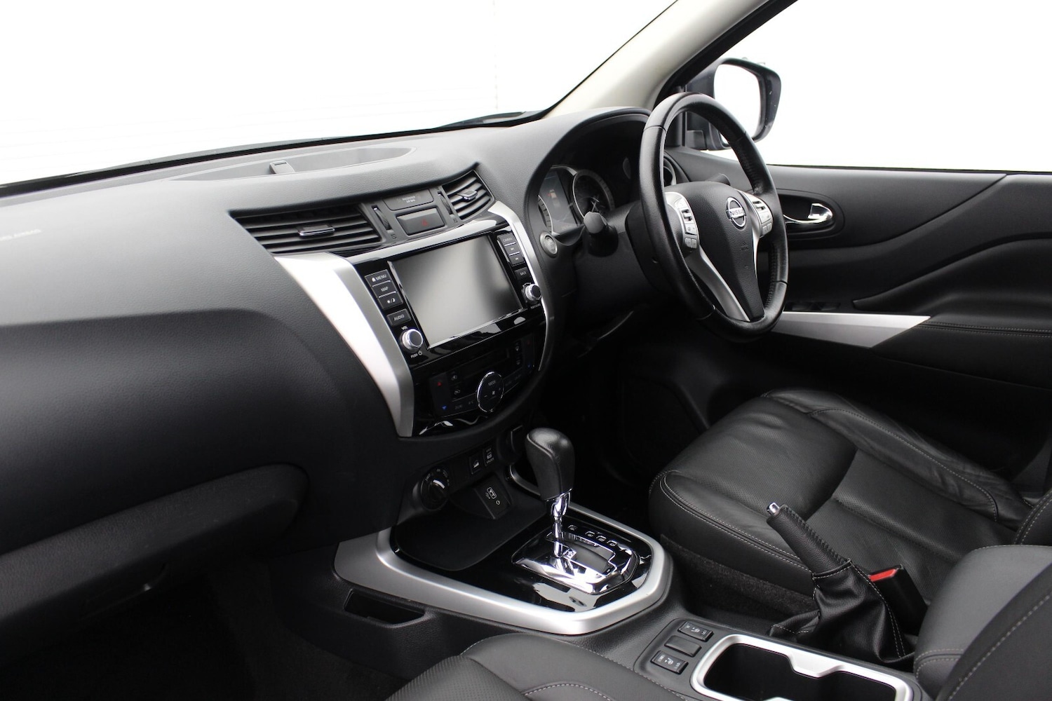 Used Nissan Navara 2021 for sale - 77063275: Photo 6