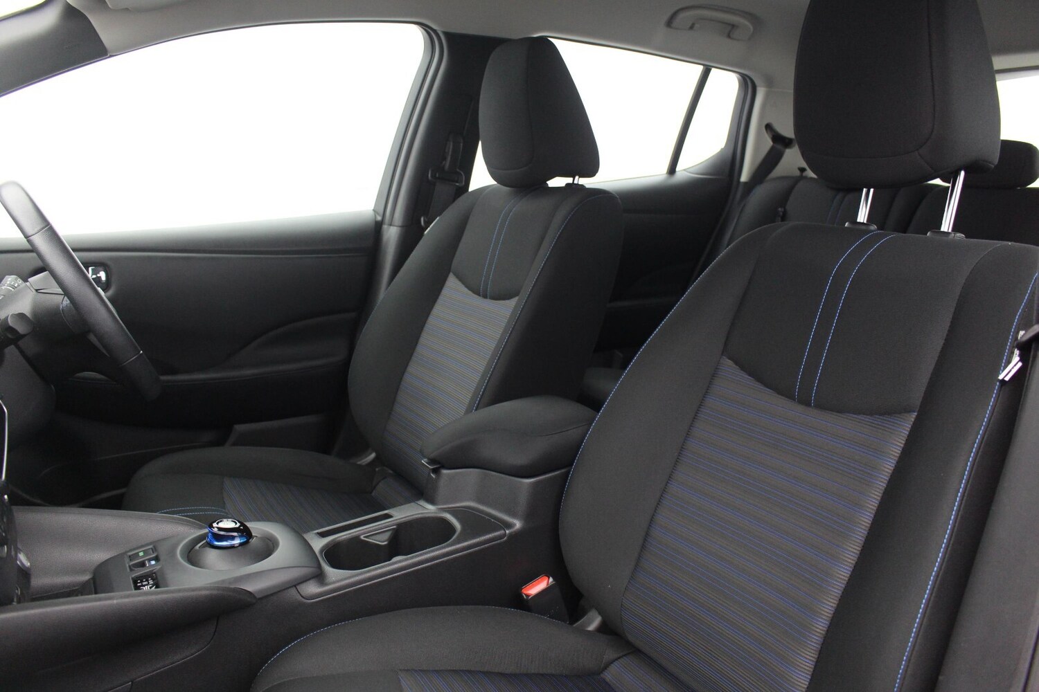 Used Nissan Leaf 2022 for sale - 77959878: Photo 8