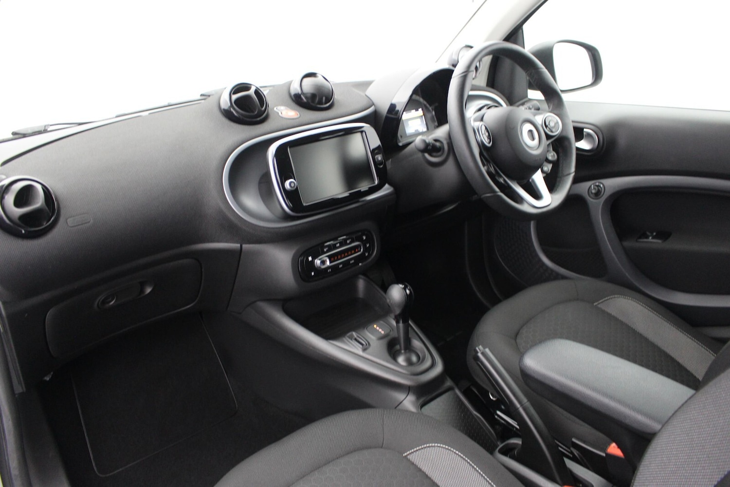 Used smart fortwo 2021 for sale - 76475180: Photo 8