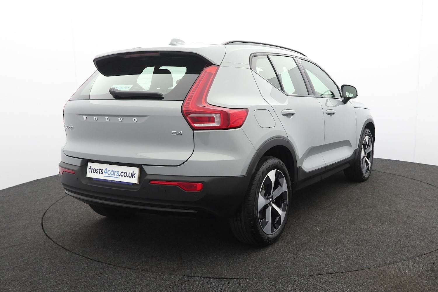 Used Volvo XC40 2025 for sale - 77031319: Photo 3