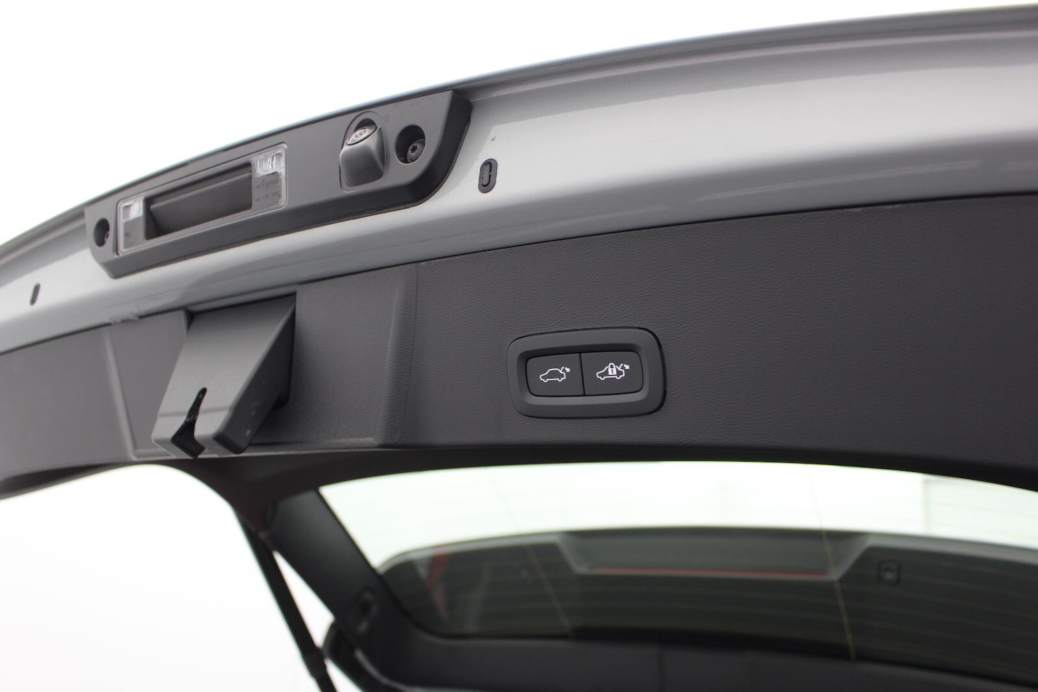 Used Volvo XC40 2025 for sale - 77031319: Photo 39