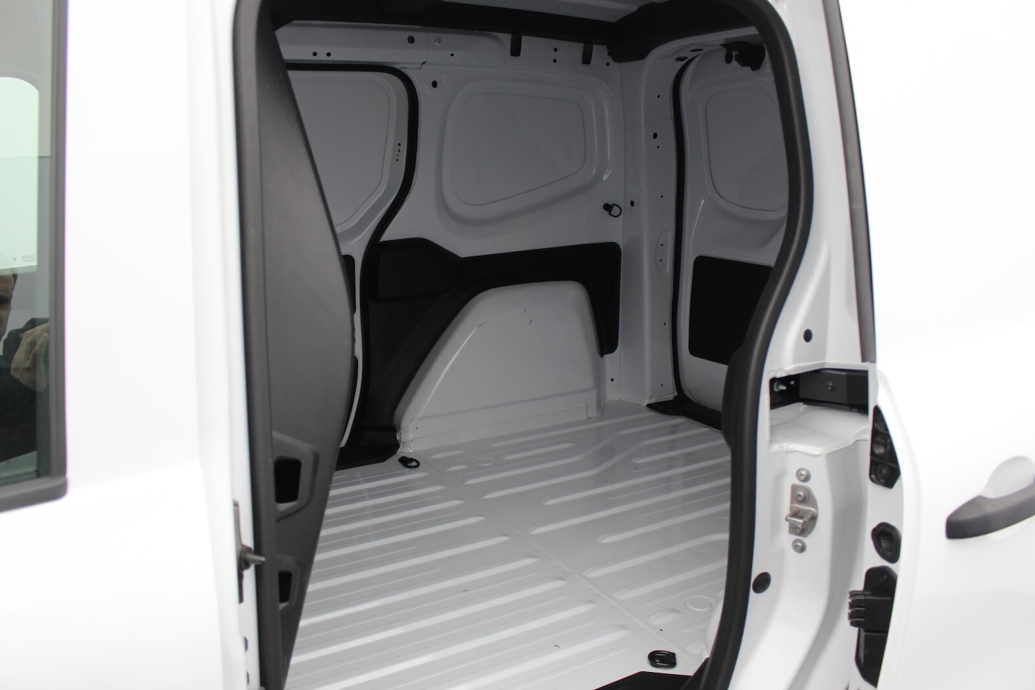 Used Nissan Other 2024 for sale - 78179740: Photo 12